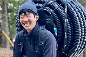「山になりたい」山屋代表の秋本さんは山で生きると決め、新しい職業を作った 