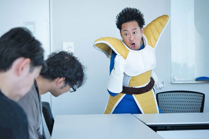 怒鳴るR藤本