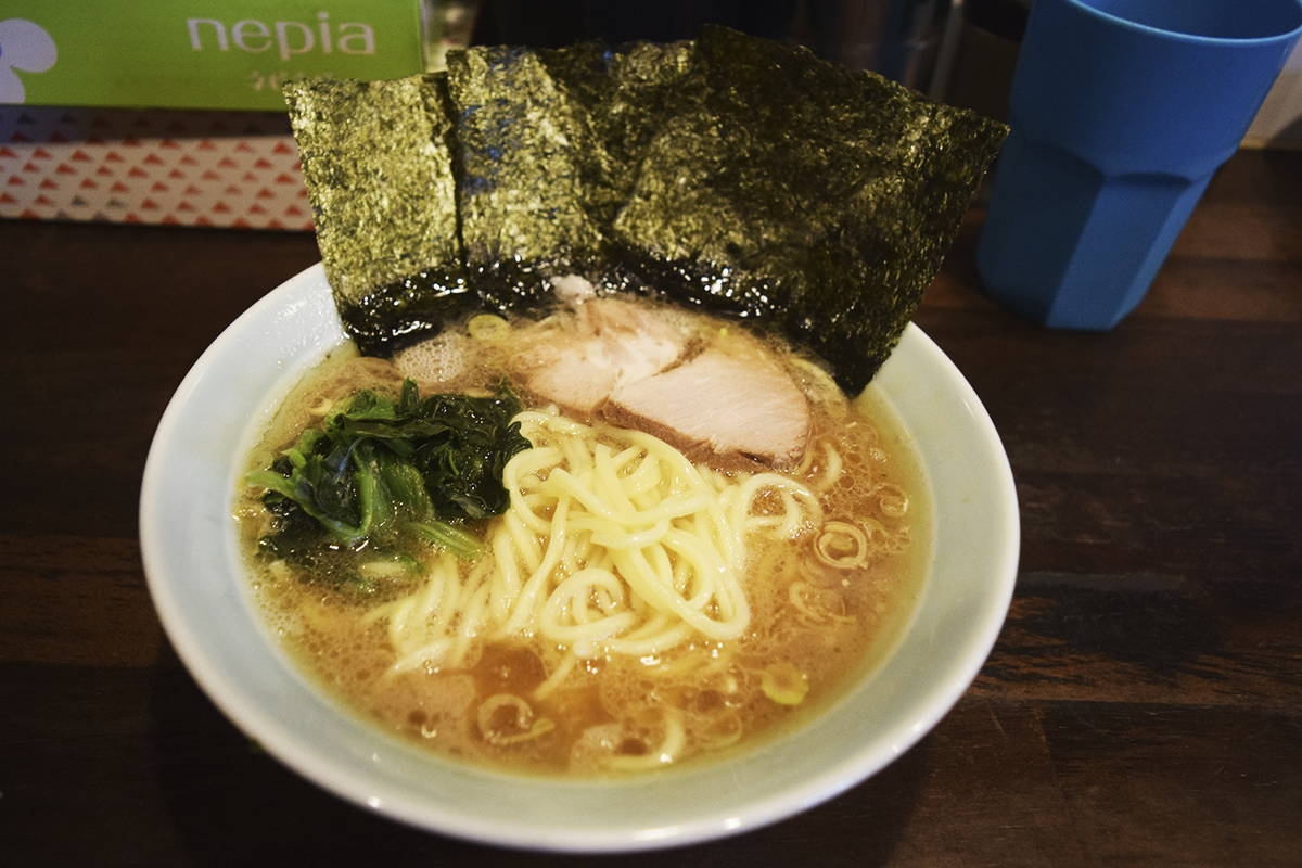 あごしょうゆラーメン（数量限定）　650円