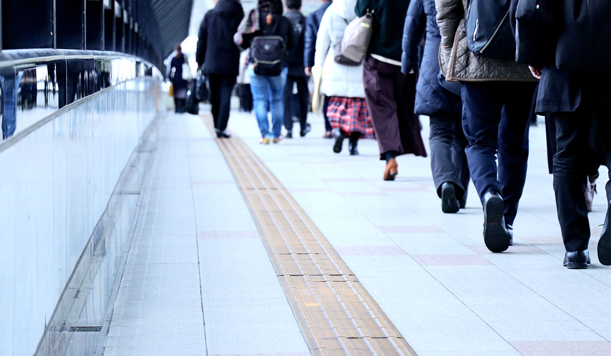 仕事＝出社という前提を持っている人は想像よりも多い