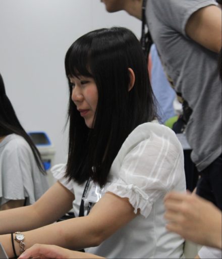 intern_0823__00036